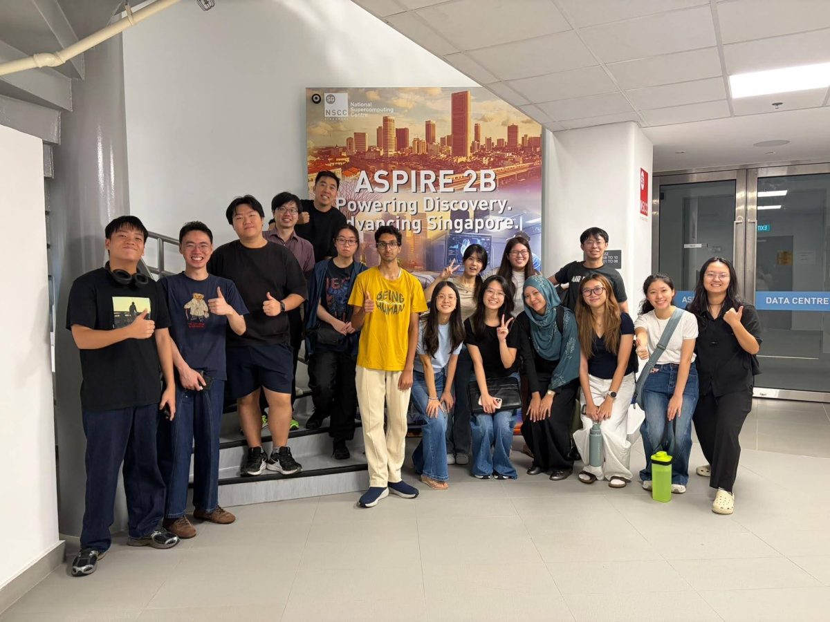 Inspiring the Next Generation: NTU CCDS Students Visit NSCC’s ASPIRE 2B Data Centre